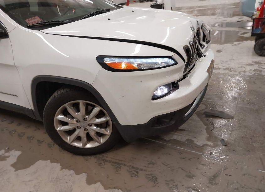 Photo 18 of 2015 Jeep Cherokee LIMITED (VIN 1C4PJLDS1FW732300)