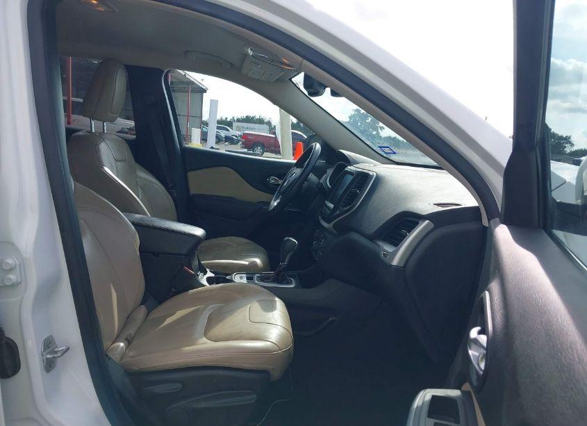 Photo 5 of 2016 Jeep Cherokee LIMITED (VIN 1C4PJLDS1GW172814)