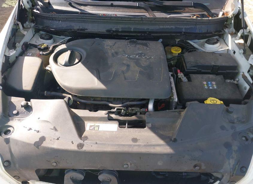 Photo 10 of 2014 Jeep Cherokee LIMITED (VIN 1C4PJLDS2EW194544)