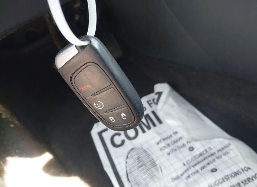 Photo 11 of 2014 Jeep Cherokee LIMITED (VIN 1C4PJLDS2EW194544)