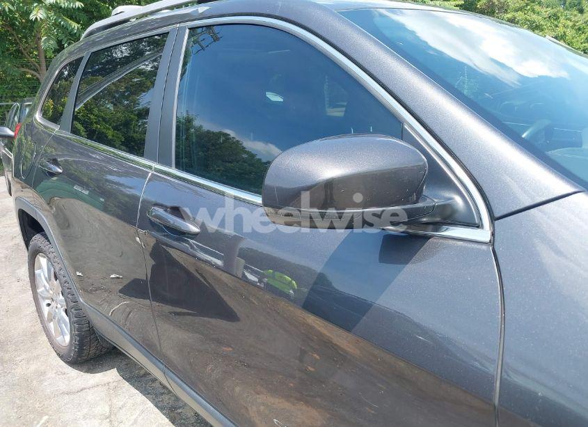 Photo 13 of 2015 Jeep Cherokee LIMITED (VIN 1C4PJLDS2FW722262)