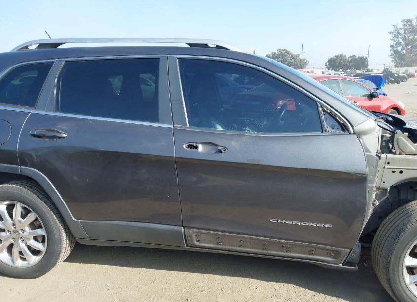 Photo 14 of 2014 Jeep Cherokee LIMITED (VIN 1C4PJLDS3EW147880)