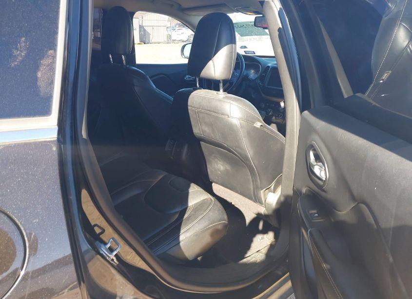 Photo 8 of 2015 Jeep Cherokee LIMITED (VIN 1C4PJLDS3FW580584)