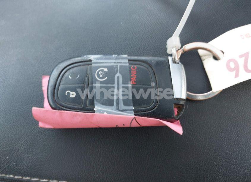 Photo 11 of 2016 Jeep Cherokee LIMITED (VIN 1C4PJLDS3GW374084)