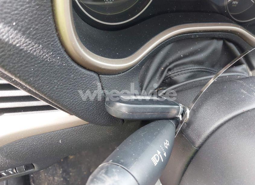 Photo 11 of 2014 Jeep Cherokee LIMITED (VIN 1C4PJLDS5EW298879)