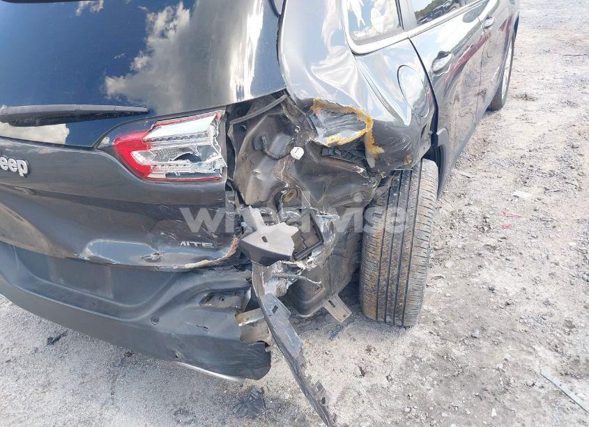 Photo 6 of 2015 Jeep Cherokee LIMITED (VIN 1C4PJLDS5FW602438)