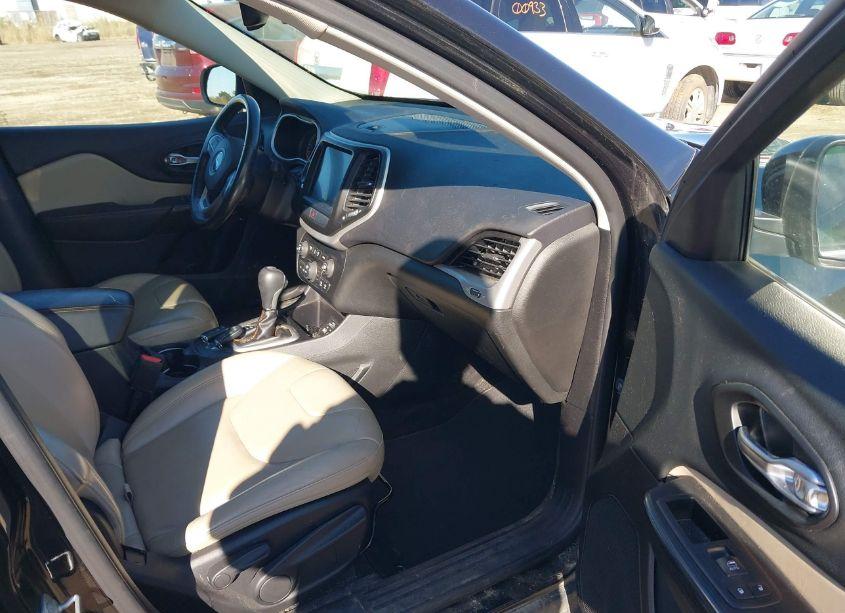 Photo 5 of 2016 Jeep Cherokee LIMITED (VIN 1C4PJLDS5GW114592)