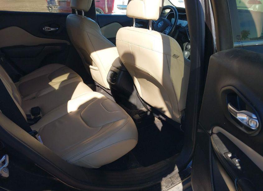 Photo 8 of 2016 Jeep Cherokee LIMITED (VIN 1C4PJLDS5GW114592)