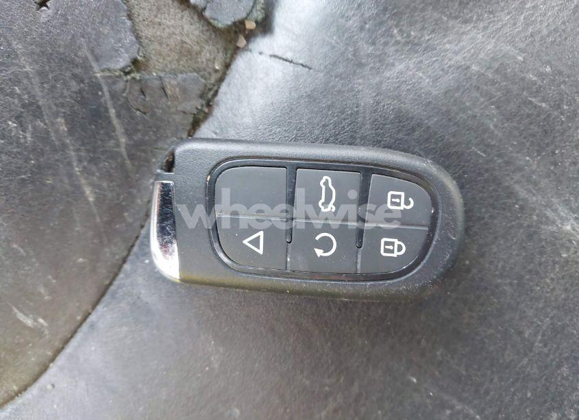 Photo 11 of 2014 Jeep Cherokee LIMITED (VIN 1C4PJLDS6EW114842)