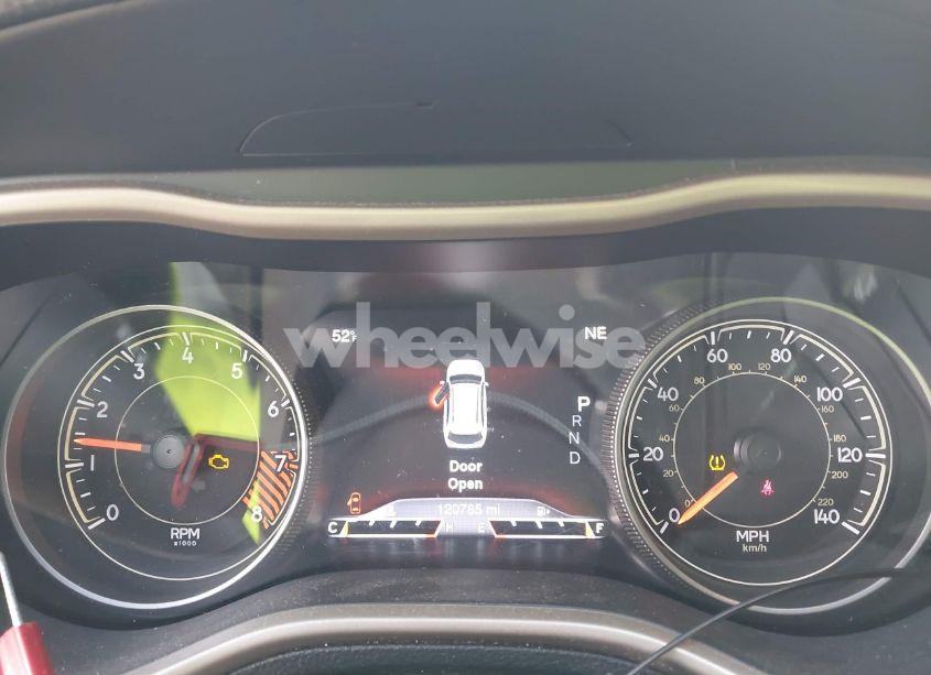 Photo 7 of 2015 Jeep Cherokee LIMITED (VIN 1C4PJLDS6FW701608)