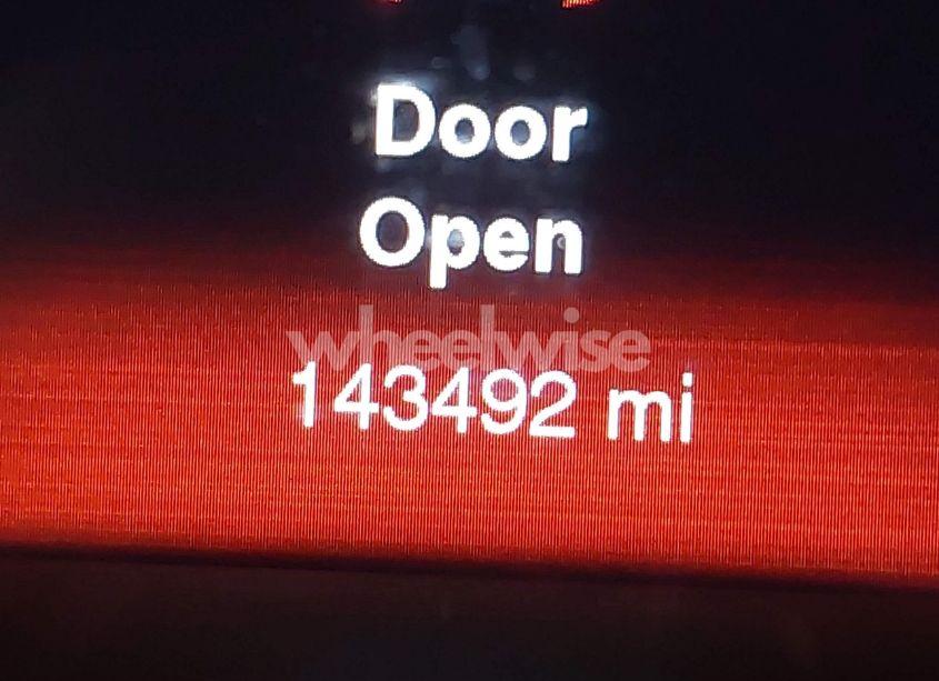 Photo 7 of 2014 Jeep Cherokee LIMITED (VIN 1C4PJLDS8EW157823)