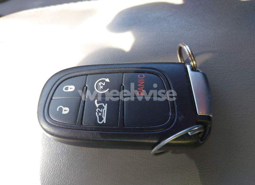 Photo 11 of 2014 Jeep Cherokee LIMITED (VIN 1C4PJLDS8EW161967)