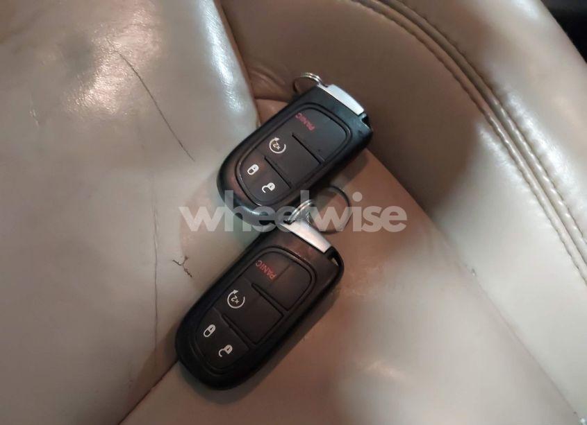 Photo 11 of 2016 Jeep Cherokee LIMITED (VIN 1C4PJLDS8GW177122)