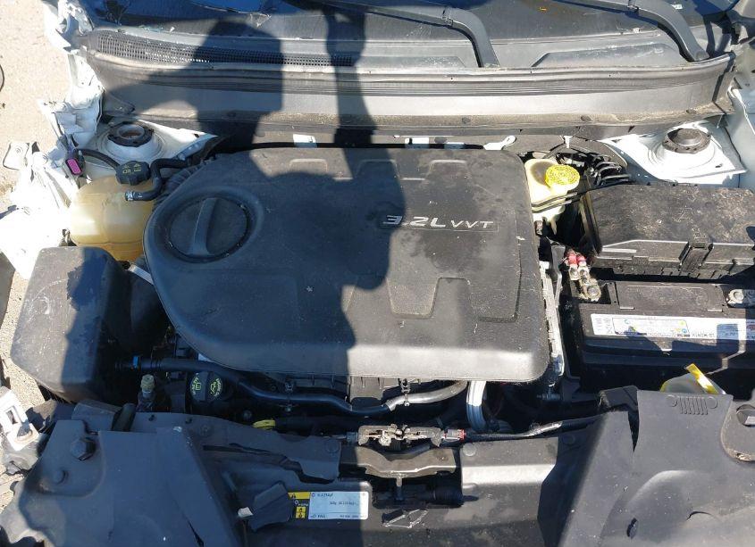 Photo 10 of 2014 Jeep Cherokee LIMITED (VIN 1C4PJLDS9EW194363)