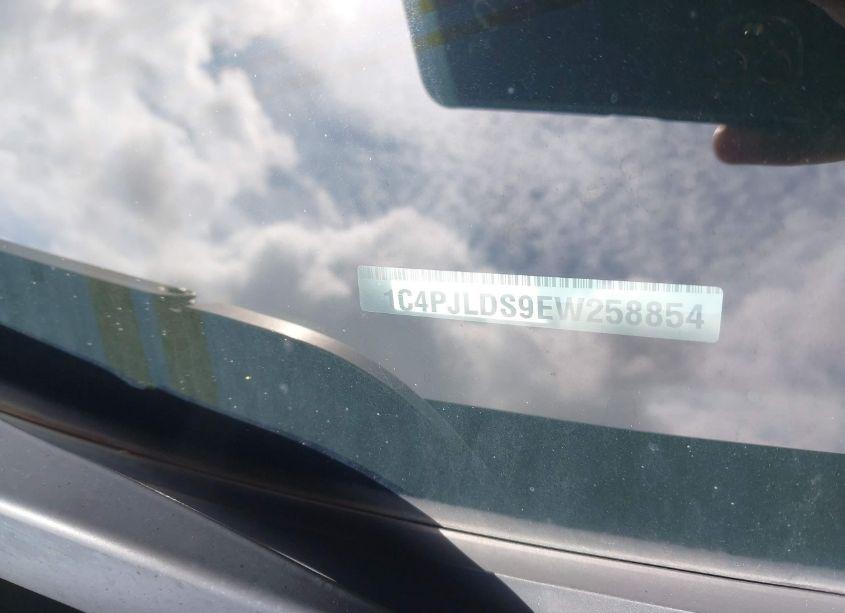 Photo 9 of 2014 Jeep Cherokee LIMITED (VIN 1C4PJLDS9EW258854)