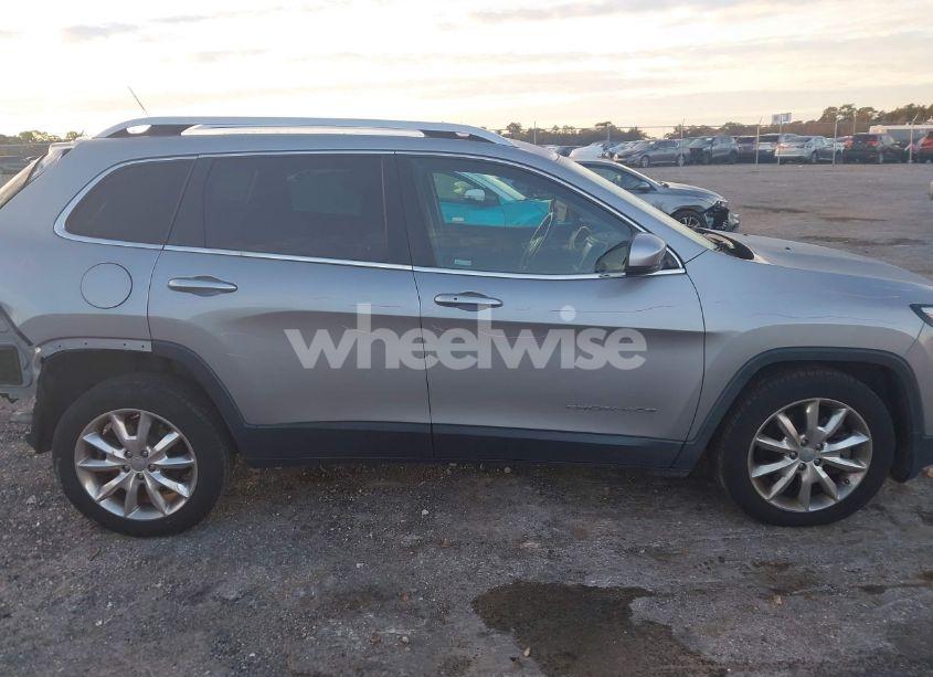 Photo 13 of 2015 Jeep Cherokee LIMITED (VIN 1C4PJLDS9FW553986)