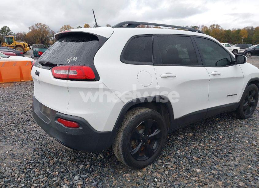 Photo 4 of 2017 Jeep Cherokee HIGH ALTITUDE FWD (VIN 1C4PJLDS9HW607080)