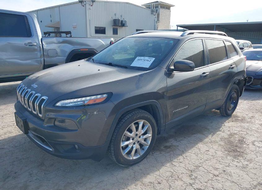 Photo 2 of 2015 Jeep Cherokee LIMITED (VIN 1C4PJLDSXFW670346)