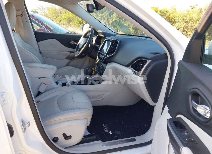 Photo 5 of 2019 Jeep Cherokee LIMITED FWD (VIN 1C4PJLDX2KD160333)