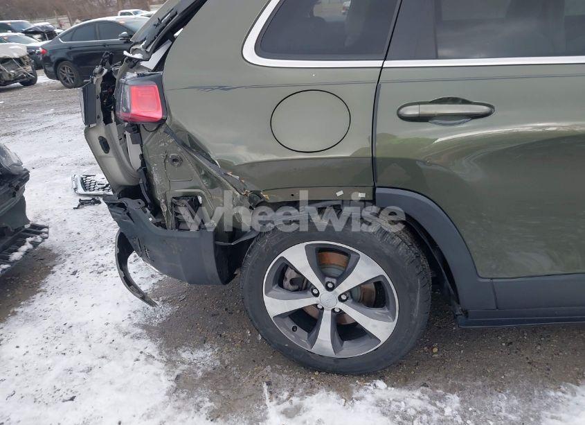 Photo 21 of 2019 Jeep Cherokee LIMITED FWD (VIN 1C4PJLDX3KD273157)