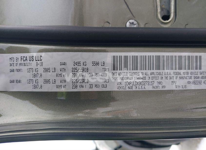 Photo 9 of 2019 Jeep Cherokee LIMITED FWD (VIN 1C4PJLDX3KD273157)