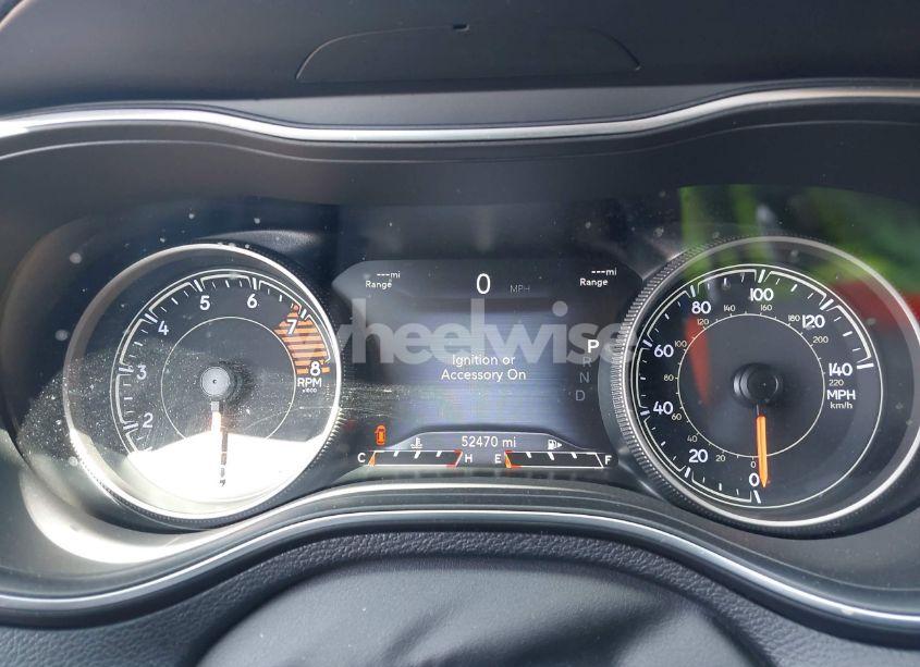 Photo 7 of 2019 Jeep Cherokee LIMITED FWD (VIN 1C4PJLDX4KD439914)