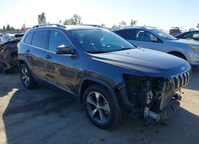 2019 Jeep Cherokee LIMITED FWD (VIN 1C4PJLDX9KD286530) main photo