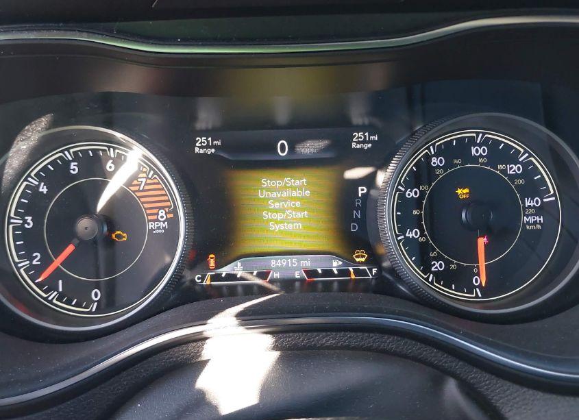 Photo 7 of 2019 Jeep Cherokee LIMITED FWD (VIN 1C4PJLDX9KD286530)