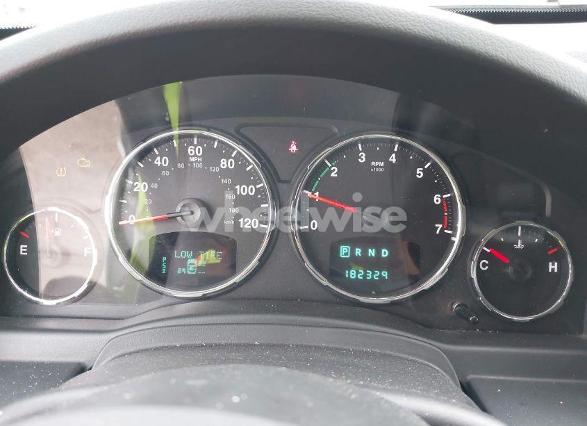 Photo 7 of 2012 Jeep Liberty LIMITED JET EDITION (VIN 1C4PJLFK9CW155945)