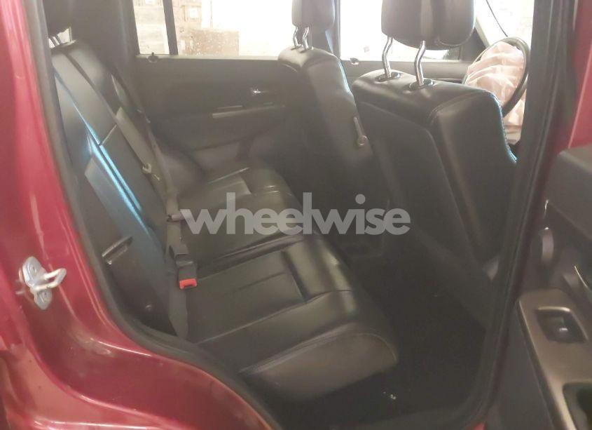 Photo 8 of 2012 Jeep Liberty LIMITED JET EDITION (VIN 1C4PJLFKXCW107080)