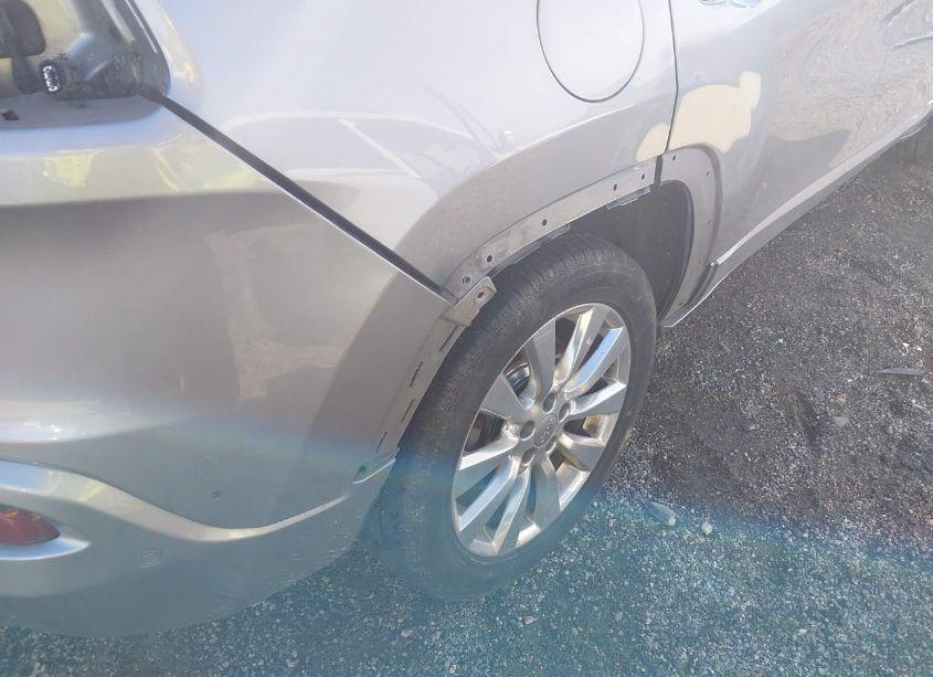 Photo 6 of 2016 Jeep Cherokee OVERLAND (VIN 1C4PJLJS3GW315685)