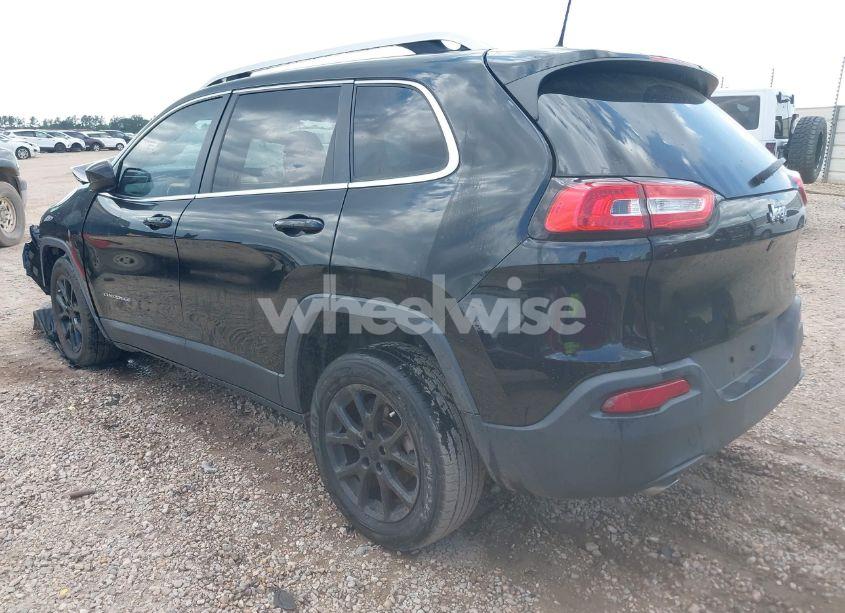 Photo 3 of 2018 Jeep Cherokee LATITUDE PLUS FWD (VIN 1C4PJLLB0JD511454)