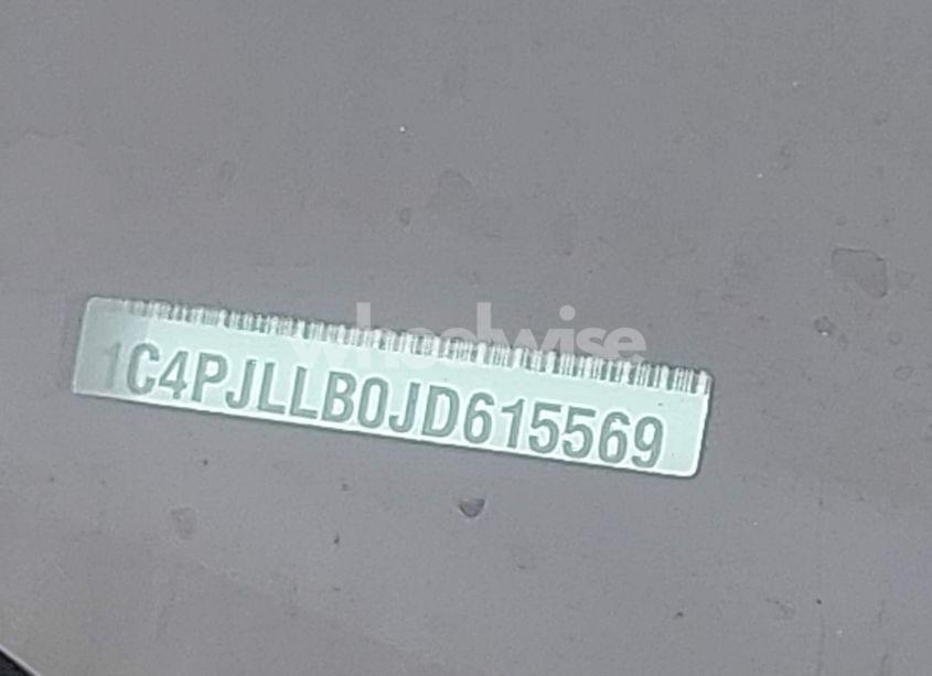 Photo 9 of 2018 Jeep Cherokee LATITUDE PLUS FWD (VIN 1C4PJLLB0JD615569)