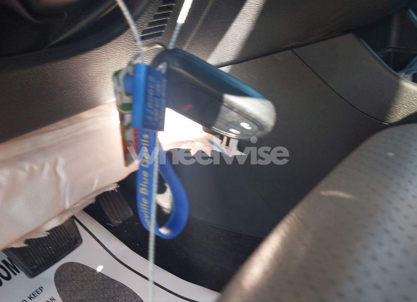 Photo 11 of 2019 Jeep Cherokee LATITUDE PLUS FWD (VIN 1C4PJLLB0KD151426)