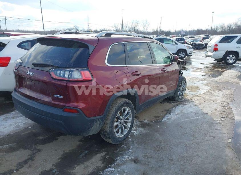 Photo 4 of 2019 Jeep Cherokee LATITUDE PLUS FWD (VIN 1C4PJLLB0KD154679)
