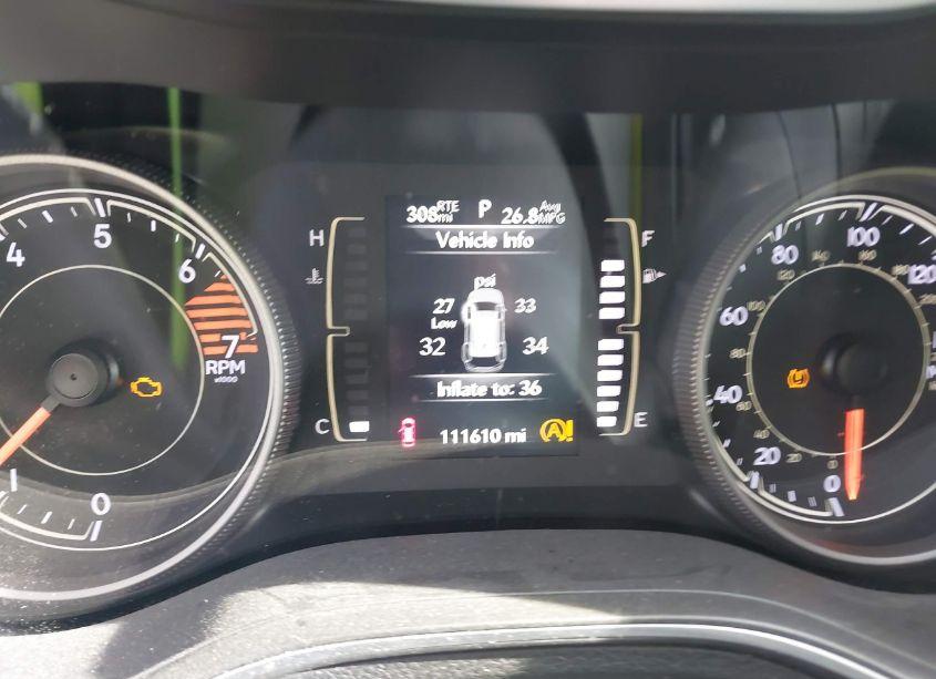 Photo 16 of 2019 Jeep Cherokee LATITUDE PLUS FWD (VIN 1C4PJLLB0KD272375)