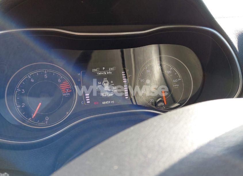 Photo 7 of 2020 Jeep Cherokee LATITUDE PLUS FWD (VIN 1C4PJLLB0LD643021)