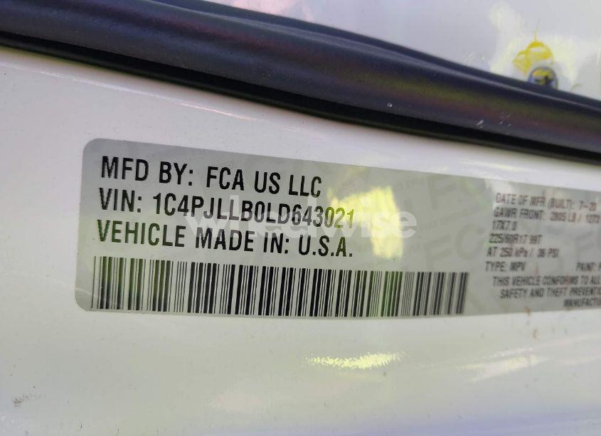 Photo 9 of 2020 Jeep Cherokee LATITUDE PLUS FWD (VIN 1C4PJLLB0LD643021)