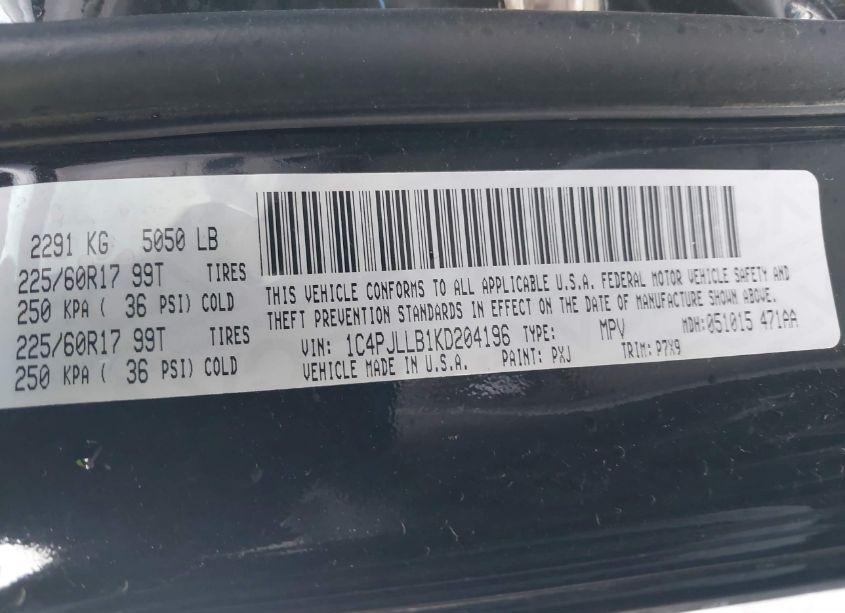 Photo 9 of 2019 Jeep Cherokee LATITUDE PLUS FWD (VIN 1C4PJLLB1KD204196)