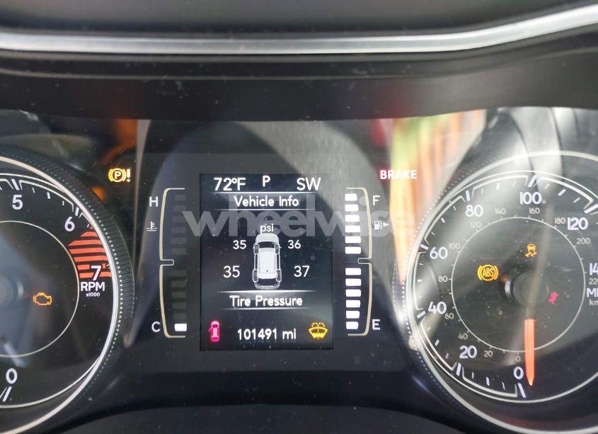 Photo 7 of 2020 Jeep Cherokee LATITUDE PLUS FWD (VIN 1C4PJLLB1LD628267)