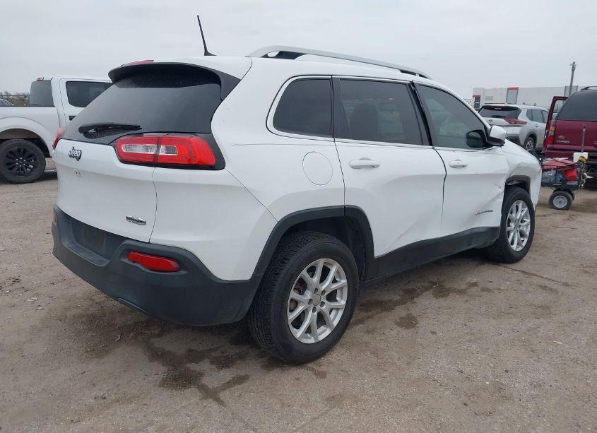 Photo 4 of 2018 Jeep Cherokee LATITUDE PLUS FWD (VIN 1C4PJLLB3JD518589)