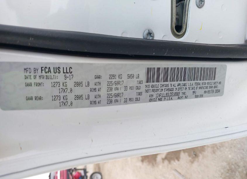 Photo 9 of 2018 Jeep Cherokee LATITUDE PLUS FWD (VIN 1C4PJLLB3JD518589)