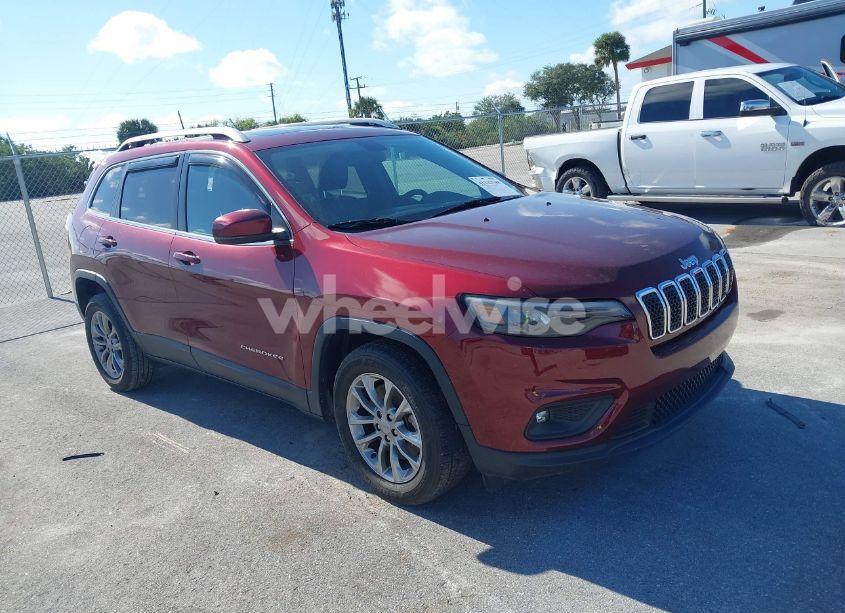 2019 Jeep Cherokee LATITUDE PLUS FWD (VIN 1C4PJLLB3KD366301) main photo