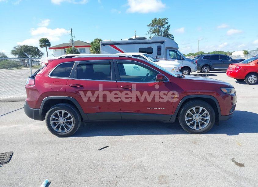 Photo 13 of 2019 Jeep Cherokee LATITUDE PLUS FWD (VIN 1C4PJLLB3KD366301)