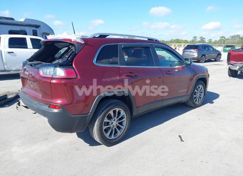 Photo 4 of 2019 Jeep Cherokee LATITUDE PLUS FWD (VIN 1C4PJLLB3KD366301)