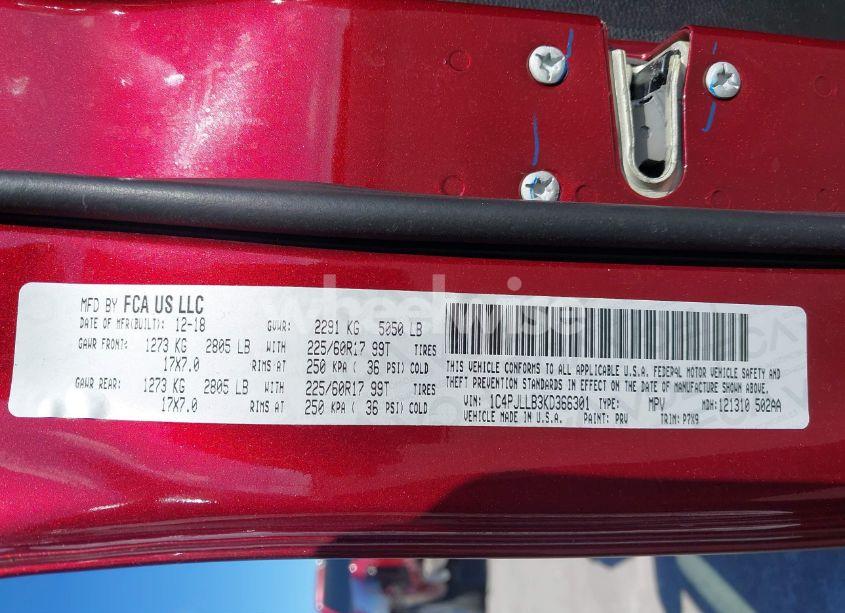 Photo 9 of 2019 Jeep Cherokee LATITUDE PLUS FWD (VIN 1C4PJLLB3KD366301)