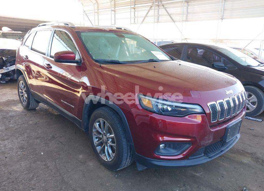 2019 Jeep Cherokee LATITUDE PLUS FWD (VIN 1C4PJLLB3KD393353) main photo