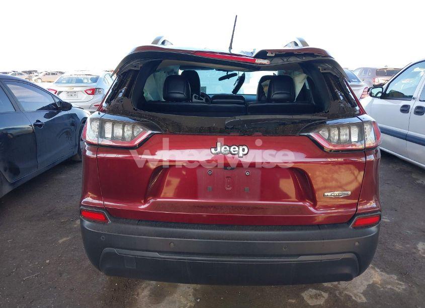 Photo 16 of 2019 Jeep Cherokee LATITUDE PLUS FWD (VIN 1C4PJLLB3KD393353)