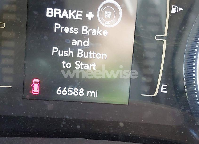 Photo 14 of 2020 Jeep Cherokee LATITUDE PLUS FWD (VIN 1C4PJLLB3LD624382)