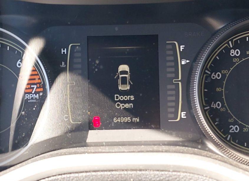 Photo 16 of 2018 Jeep Cherokee LATITUDE PLUS FWD (VIN 1C4PJLLB4JD538592)